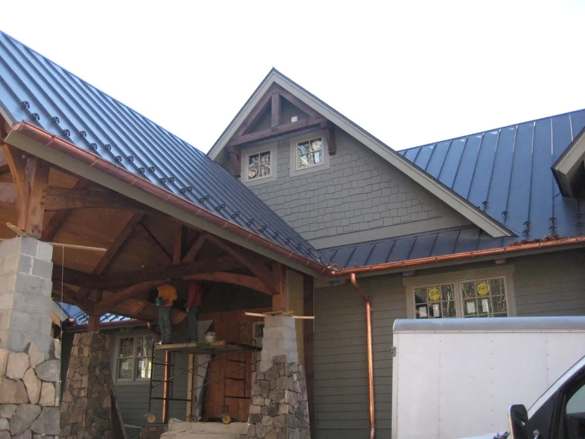 Craftsman Roofing team delivering quality roofing work in Fulton Mall